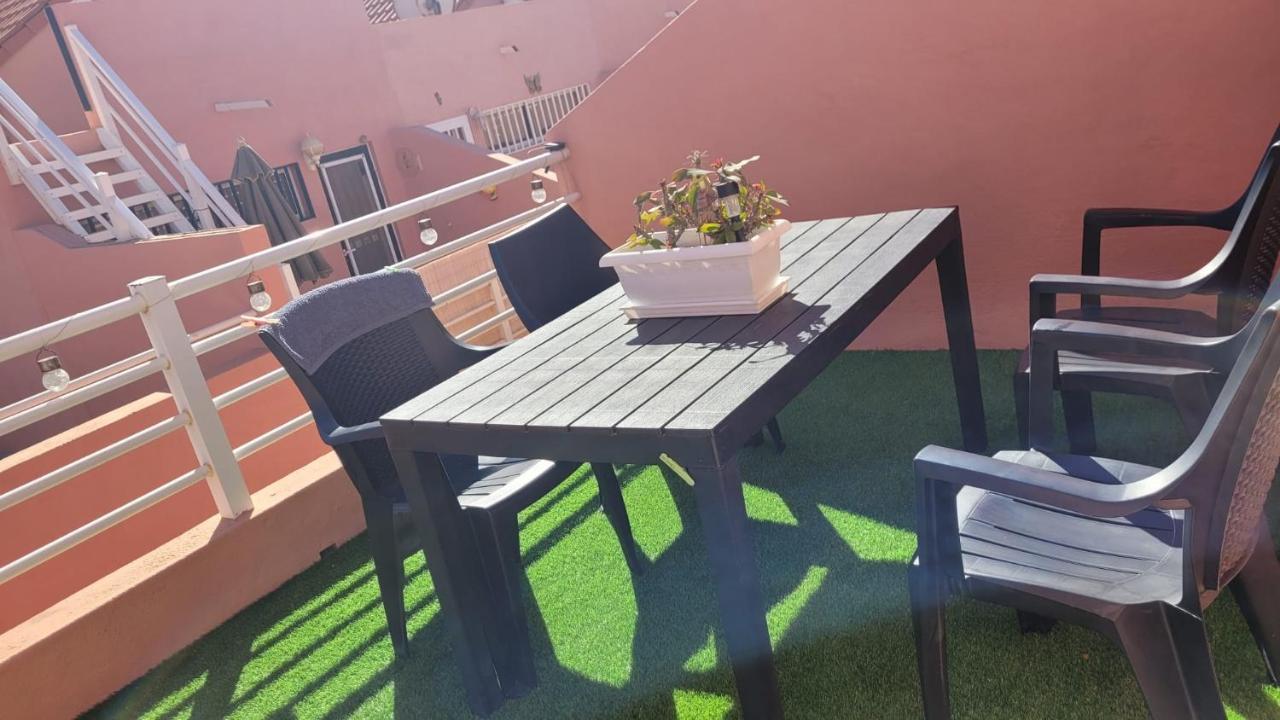Paulalucia Apartment Коста де Антигуа Екстериор снимка